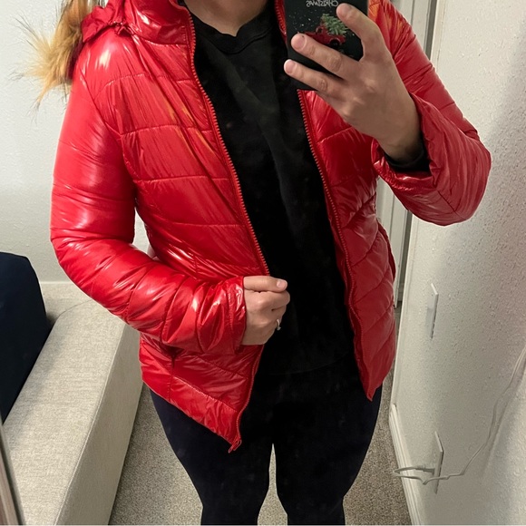 Red puffer jacket S - Picture 4 of 5